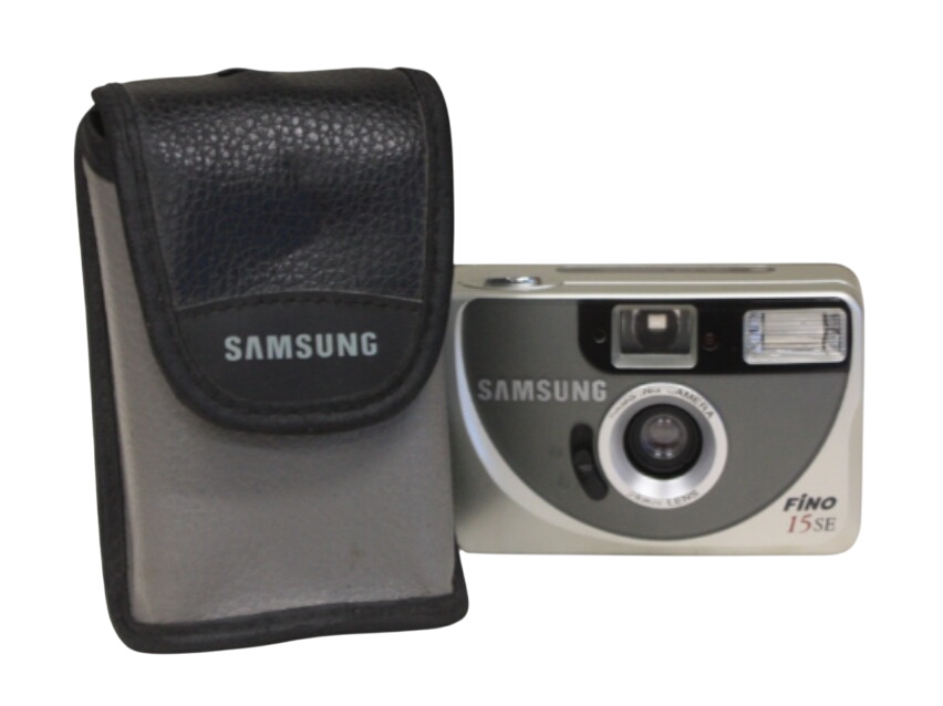 Appareil photo compact 28 mm Fino 15SE de Samsung (non testé) Très bon état -  reconditionné disponible sur Label Emmaüs